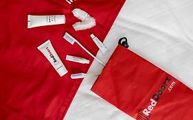 RedDoorz Syariah @ Sumur Tiga Beach Sabang